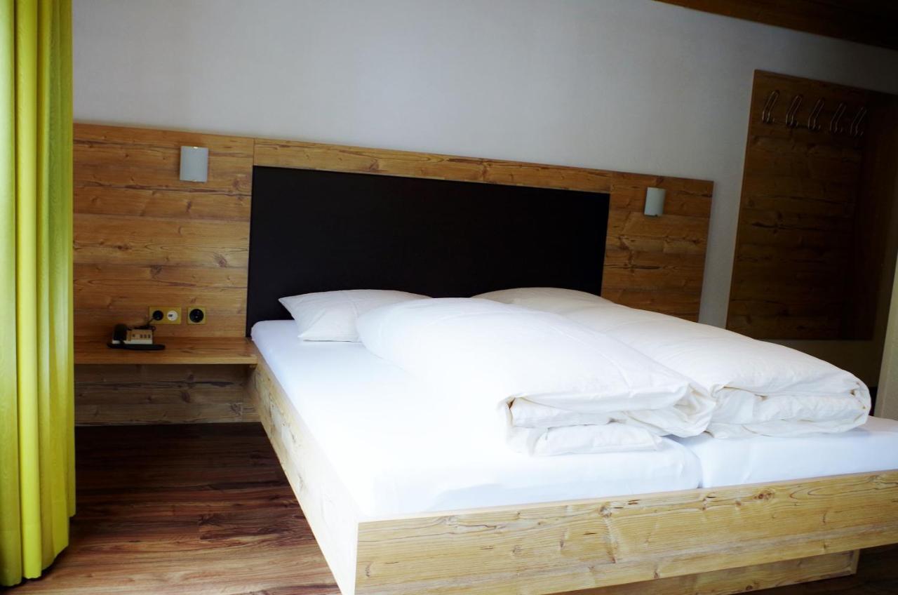 Hotel Edi Замнаун Номер фото