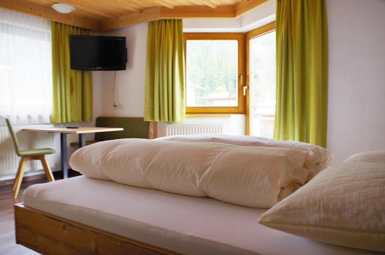 Hotel Edi Замнаун Номер фото